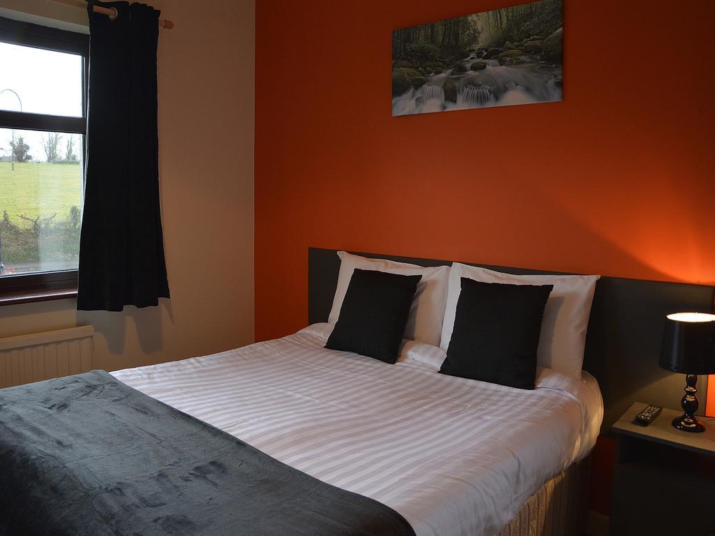 Killarney Peaks Guesthouse Bagian luar foto