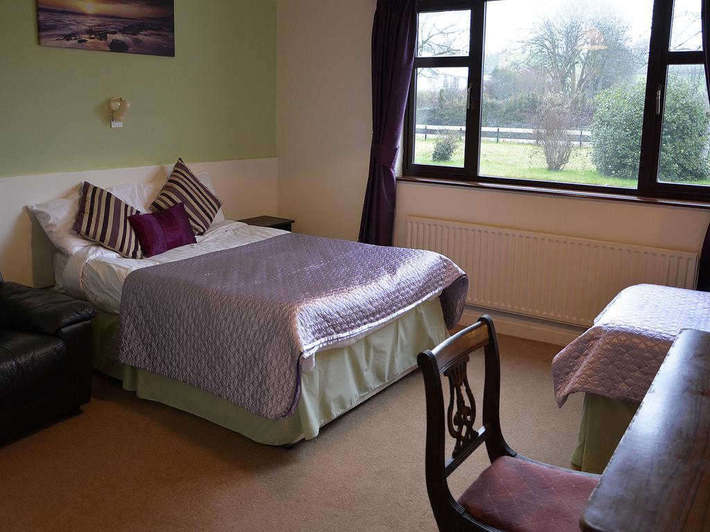 Killarney Peaks Guesthouse Bagian luar foto