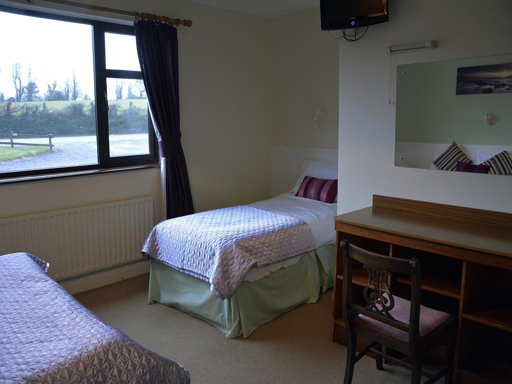 Killarney Peaks Guesthouse Bagian luar foto